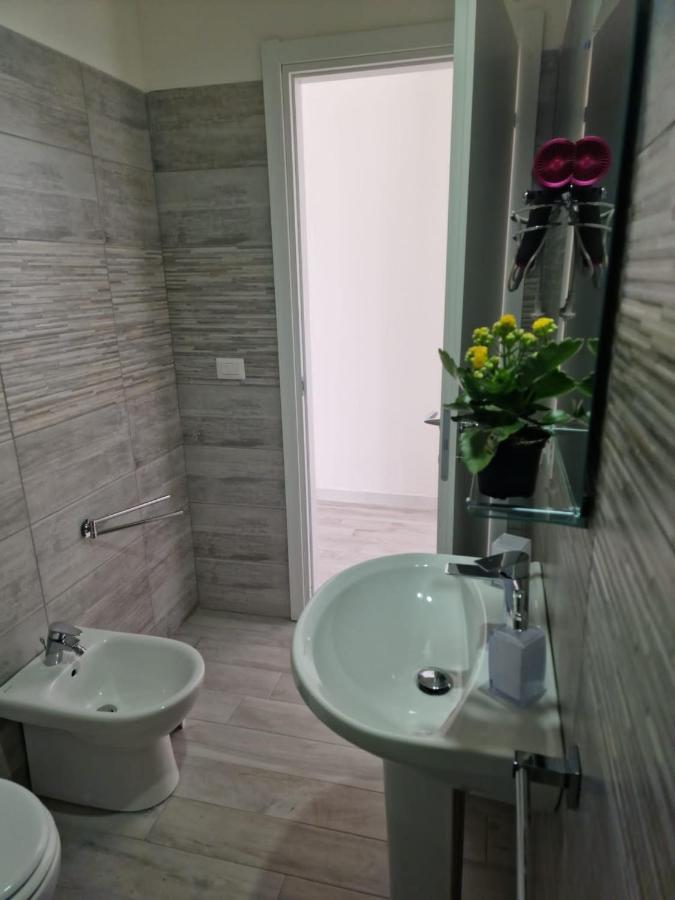 La Stazione 92 Bed & Breakfast Katanya Dış mekan fotoğraf