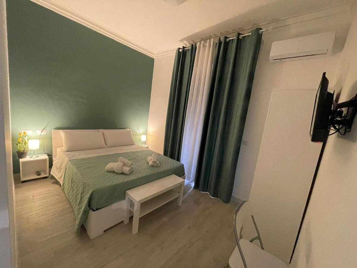 La Stazione 92 Bed & Breakfast Katanya Dış mekan fotoğraf