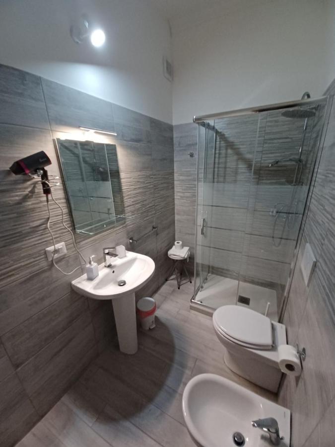 La Stazione 92 Bed & Breakfast Katanya Dış mekan fotoğraf