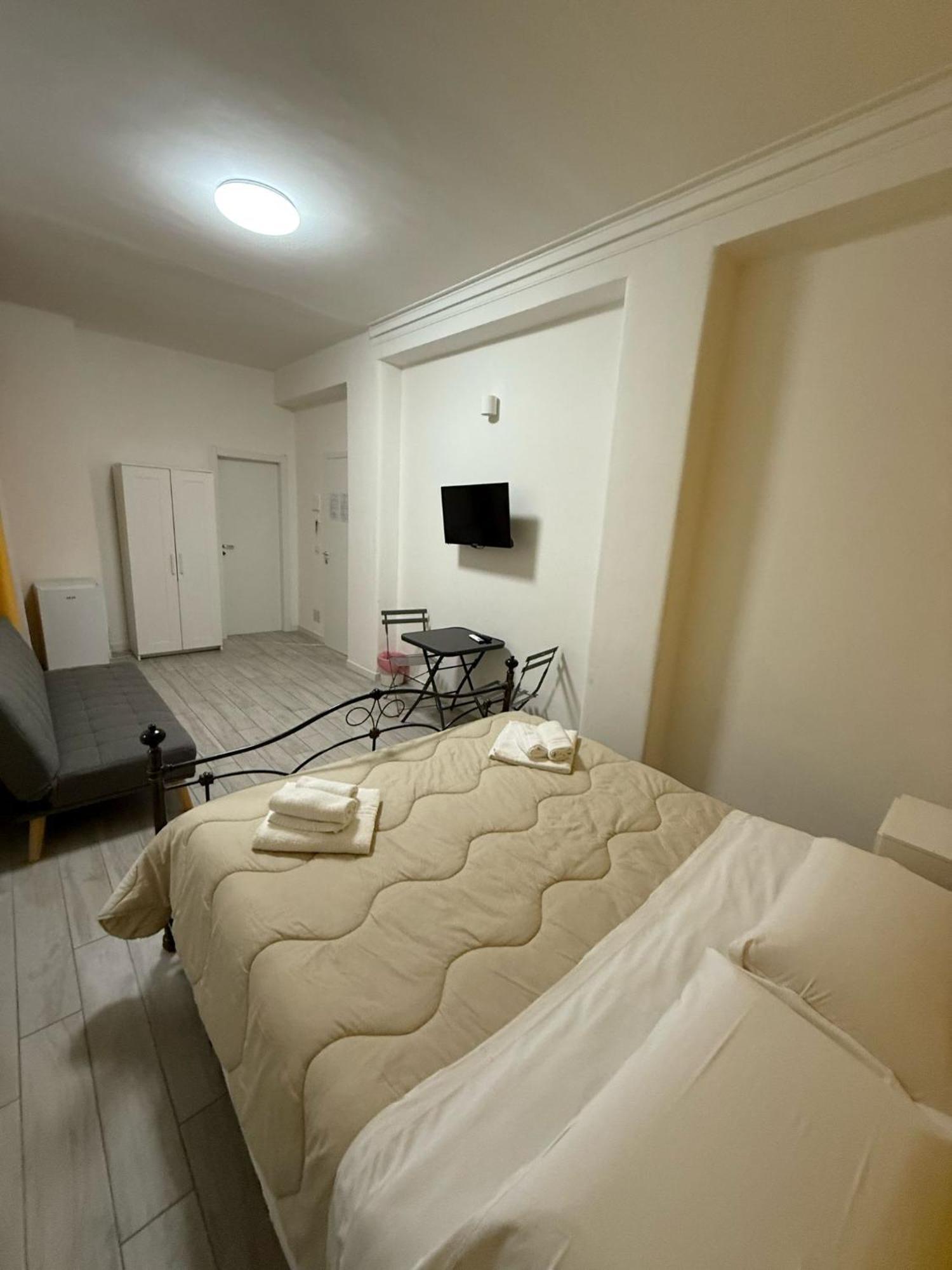 La Stazione 92 Bed & Breakfast Katanya Dış mekan fotoğraf