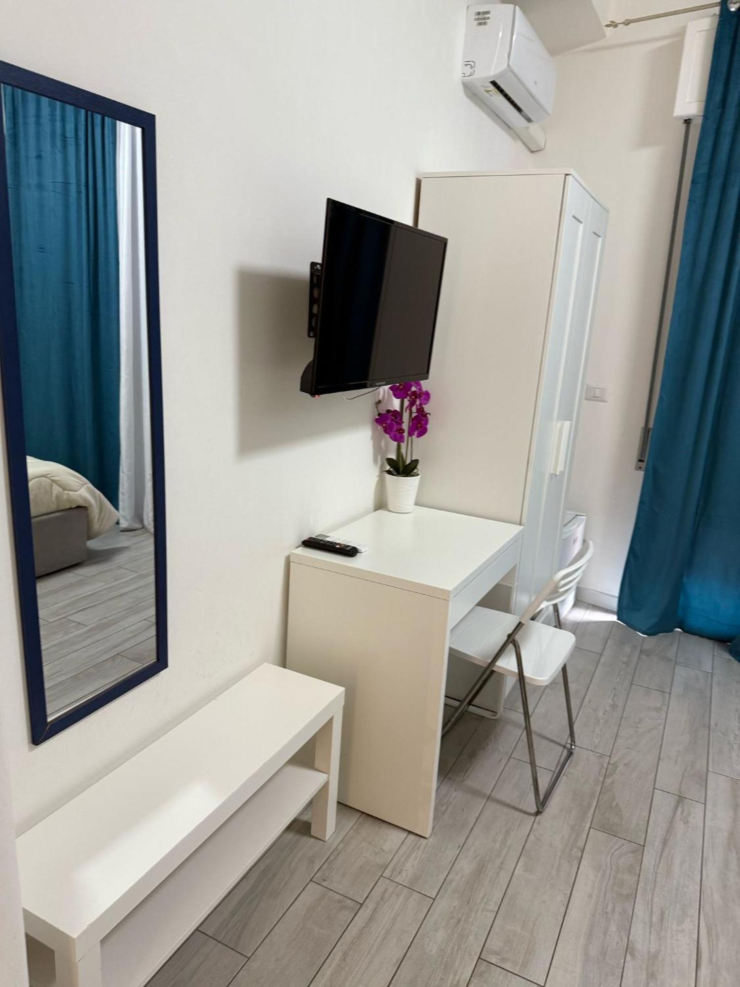 La Stazione 92 Bed & Breakfast Katanya Dış mekan fotoğraf